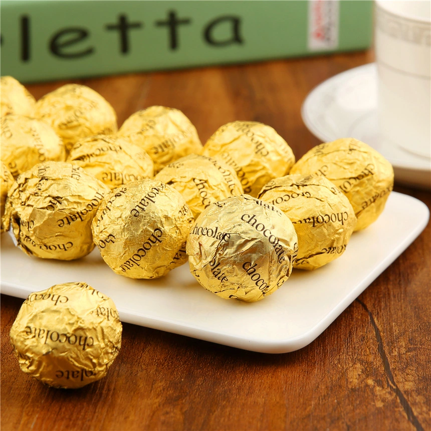Wholesale New Pattern Chocolate Nut Sandwich Sweet Halal Valentine′s Day Golden Chocolate Ball Candies